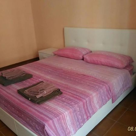 Santini House Hotel โรม ภายนอก รูปภาพ